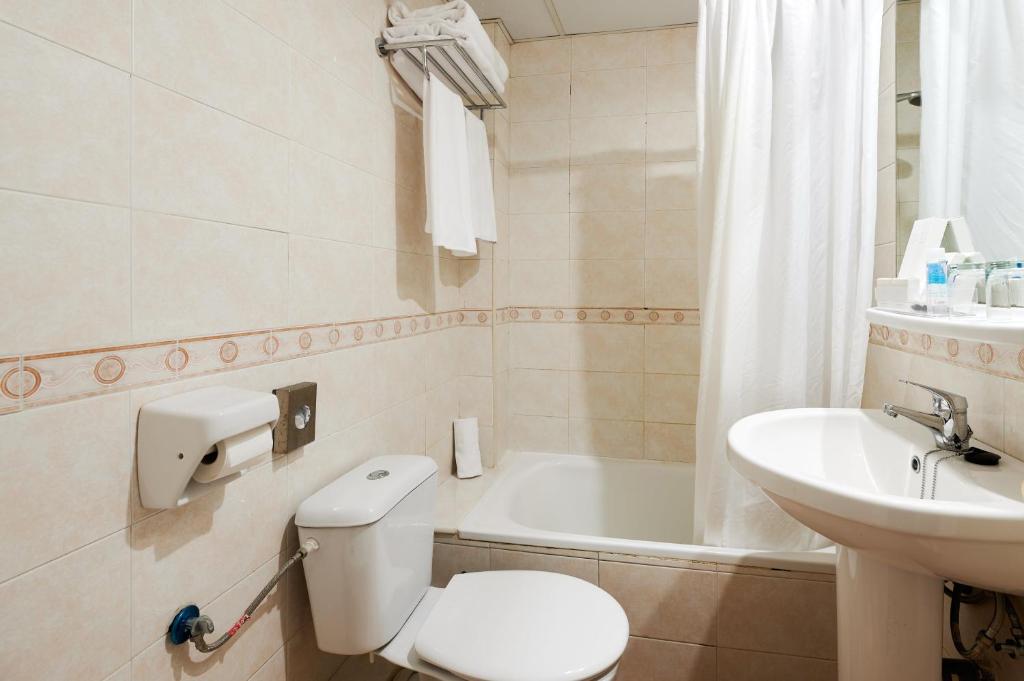 AluaSun Marbella Park — Hotel rooms in Marbella, Andalusia