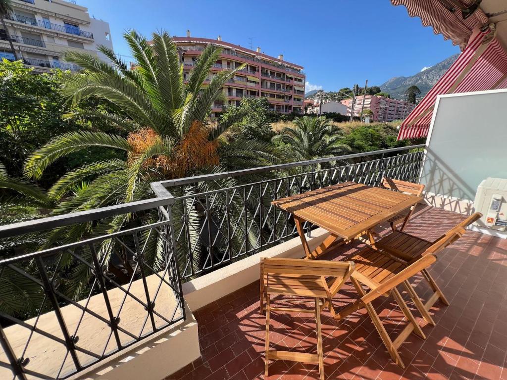 Magnifique T2 proche mer et ville refait à neuf avec terrasse - 4
