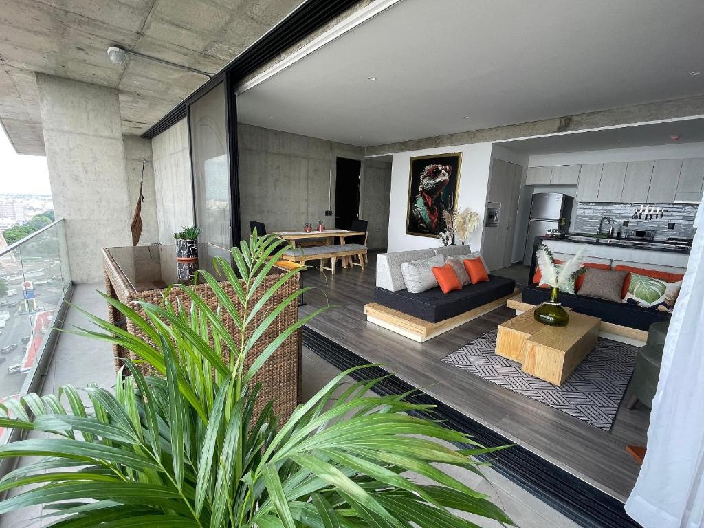 Espectacular diseño, terraza con Hamaca y Jacuzzi - 3