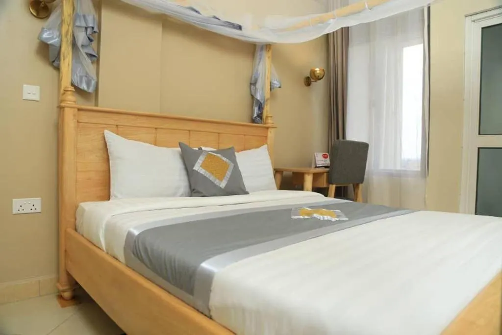 Jade Hotel, hotel in Fort Portal