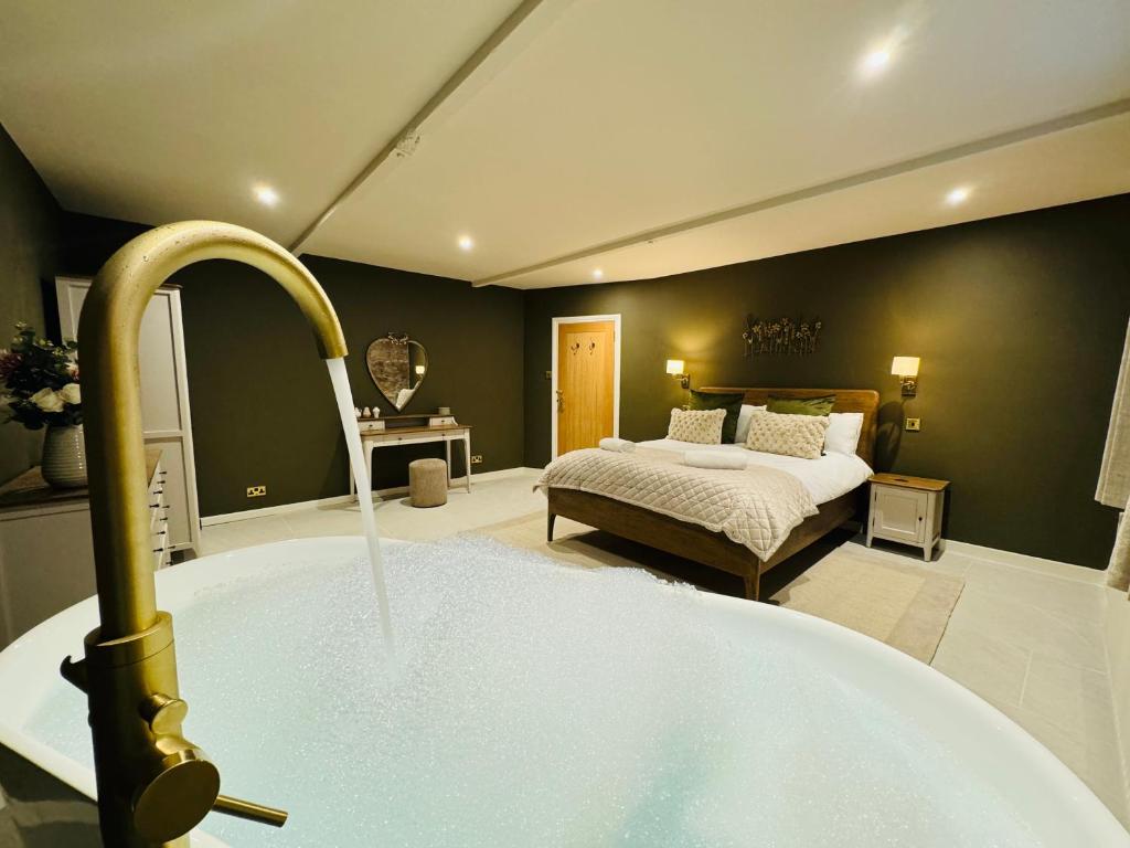 HomeDecor Cottages - Old Stable House, Alnwick