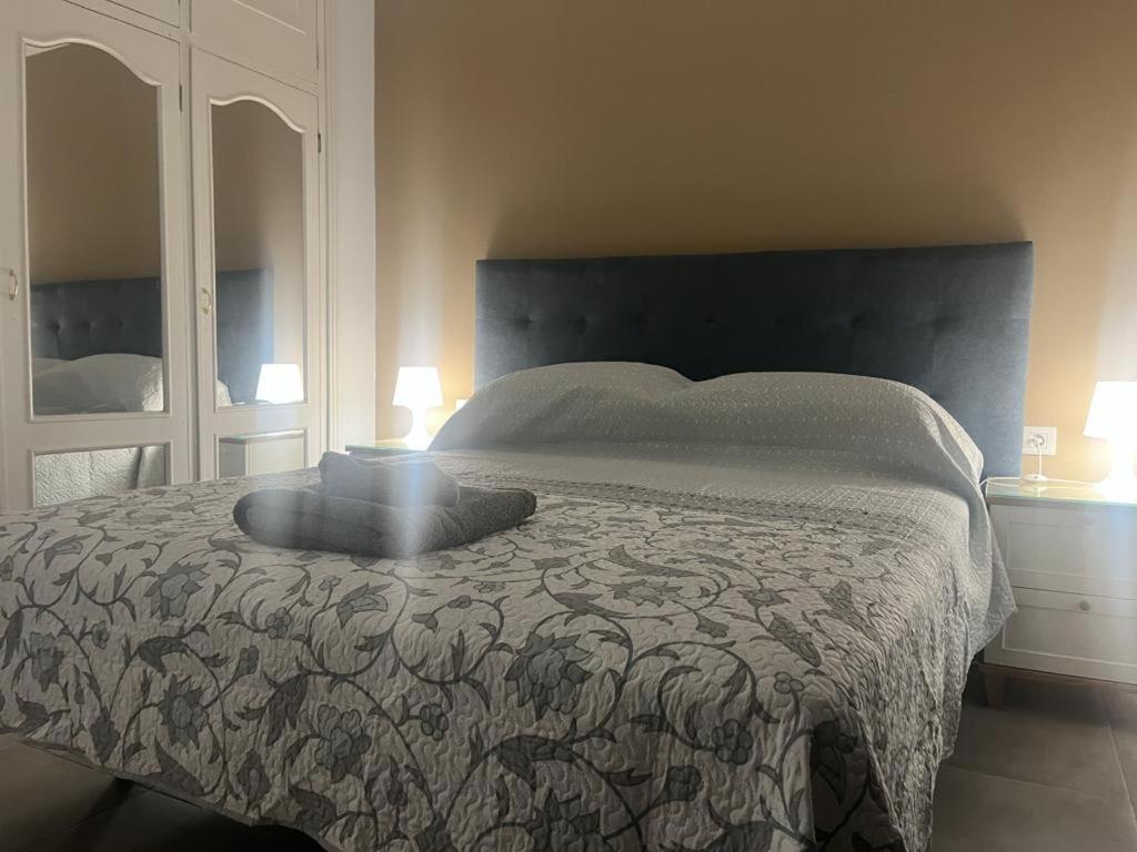 2-Bed Apartment in Arona Sleeps 5 w Outdoor Pool - 4