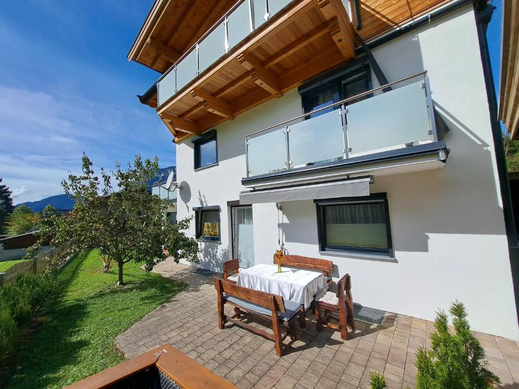 Ferienwohnung Emmerenzia - 2