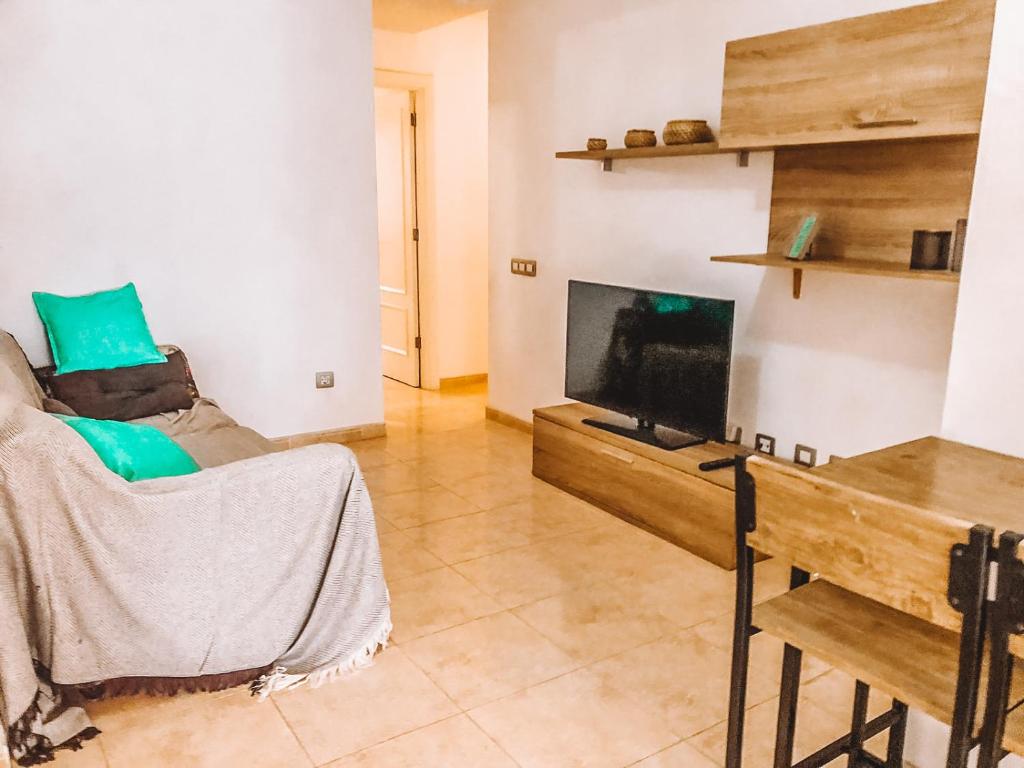 Bamboo Apartment - 4