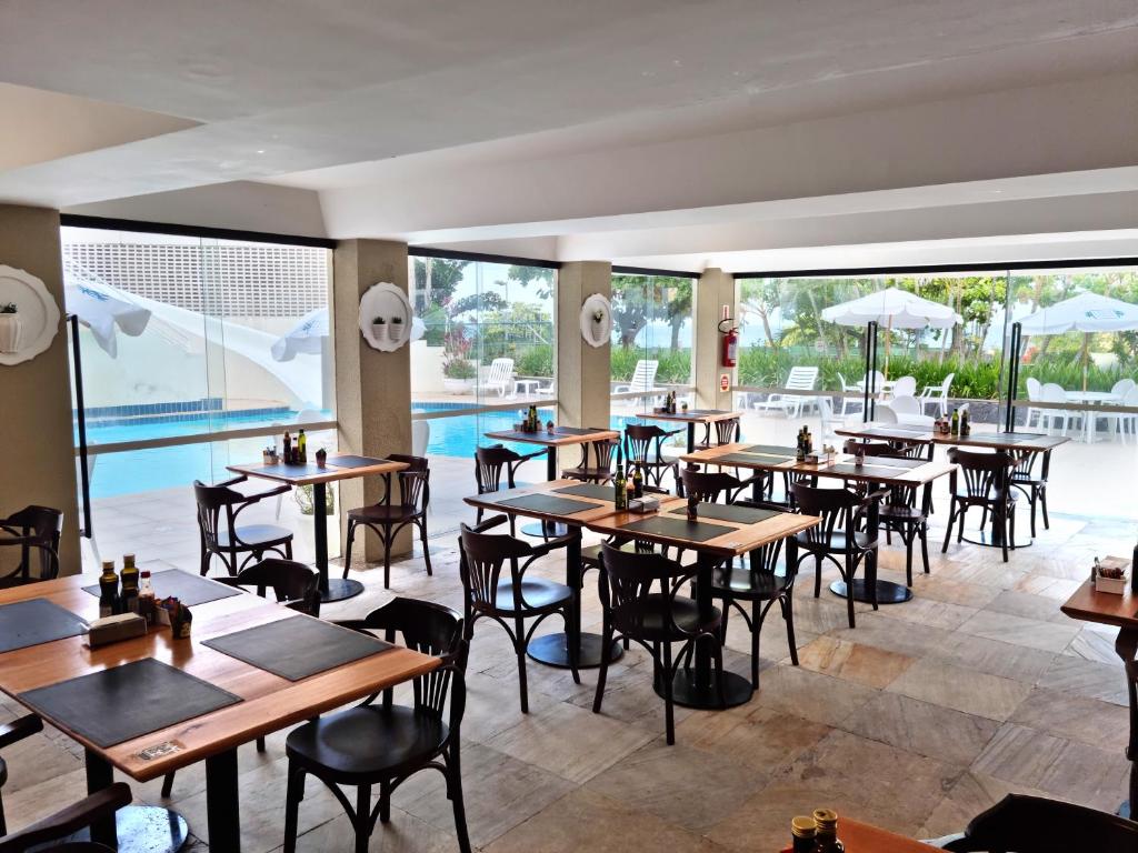 Restaurant, Praia Brava Hotel in Florianopolis