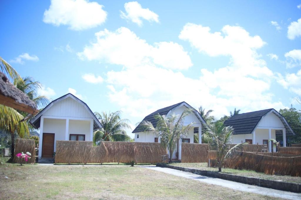 The Gong Goest, Selong Belanak