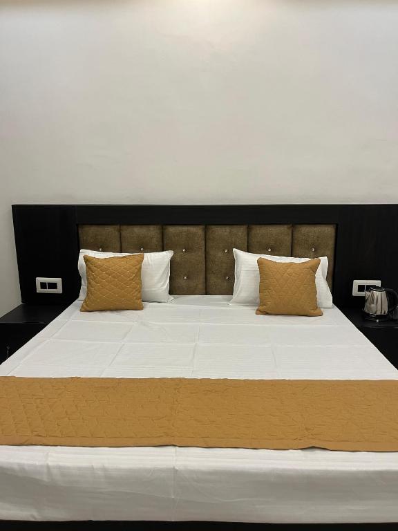 The Mehrotra Resort ,Near Ram Temple, Ayodhya