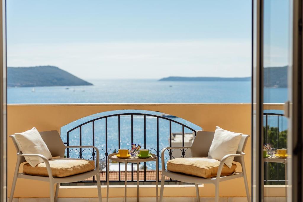 What a view! Apartment Herceg Novi - 1