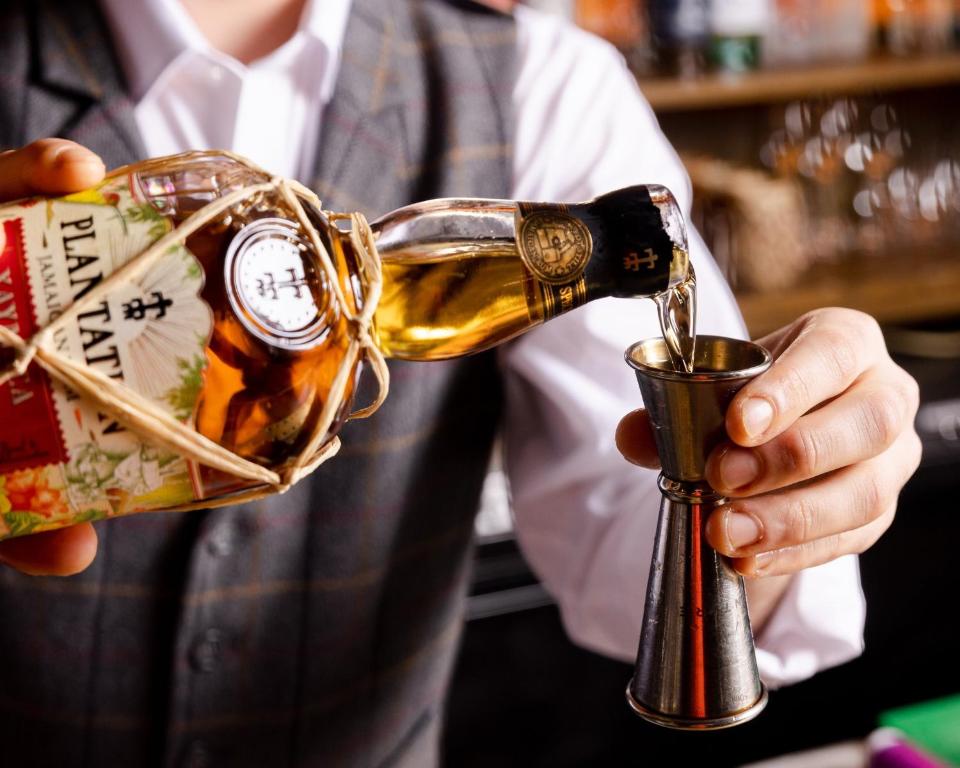 ผับ/เลาจน์