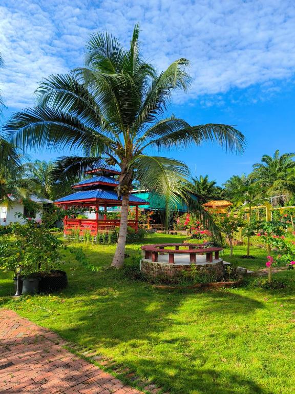 Coconut Garden Resort仙本那顺德人家棕榈园