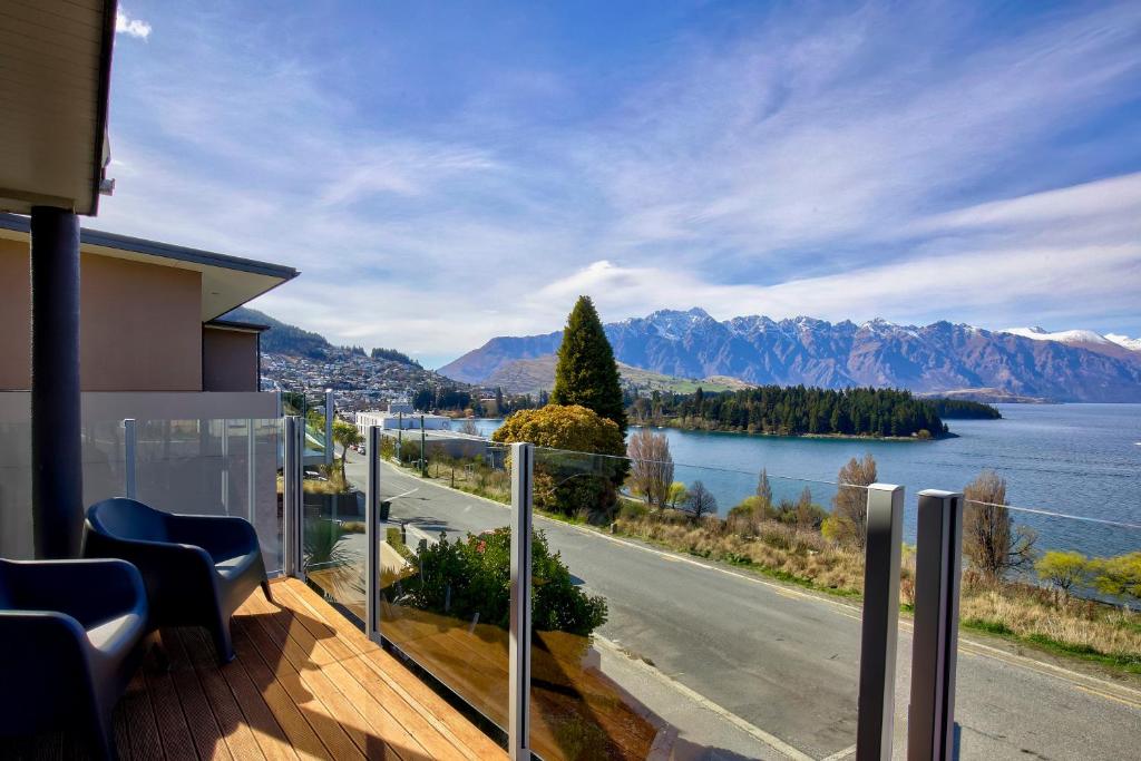 Remarkable Scene, Queenstown