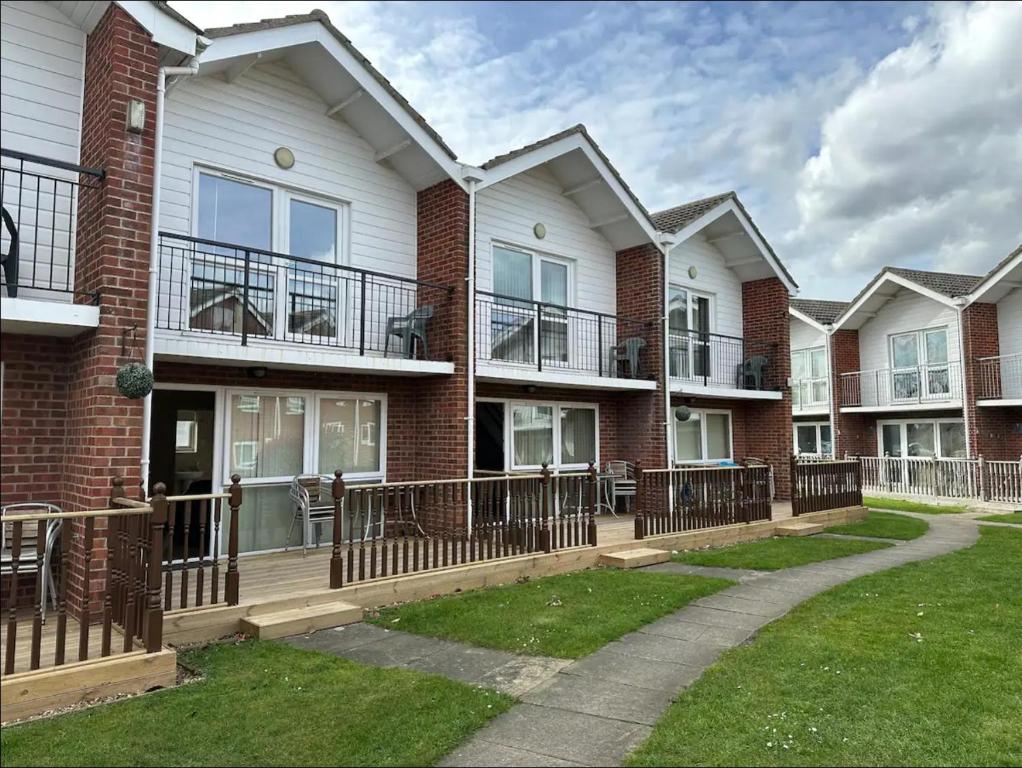 Coastal Retreat at Waterside Park, Corton