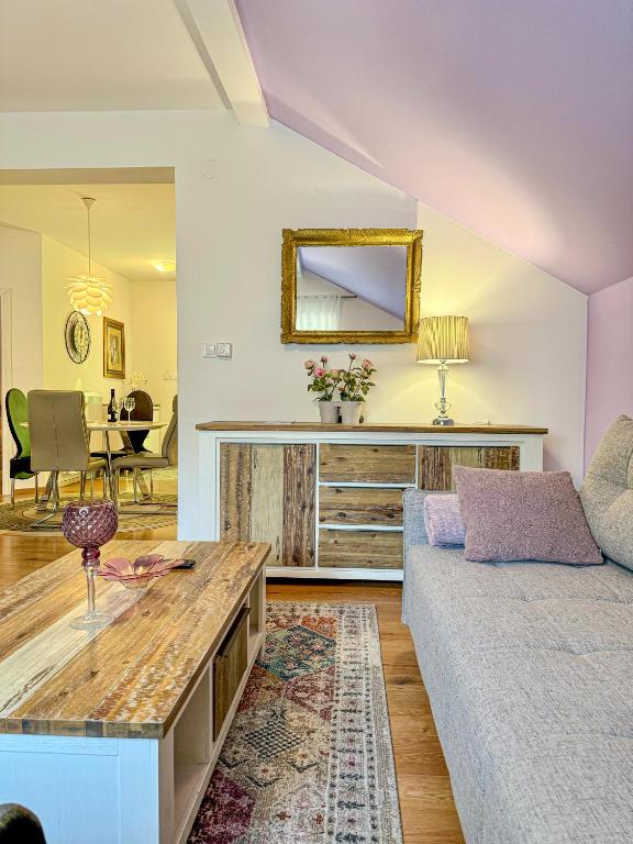 Apartman Mibel, Záhřeb