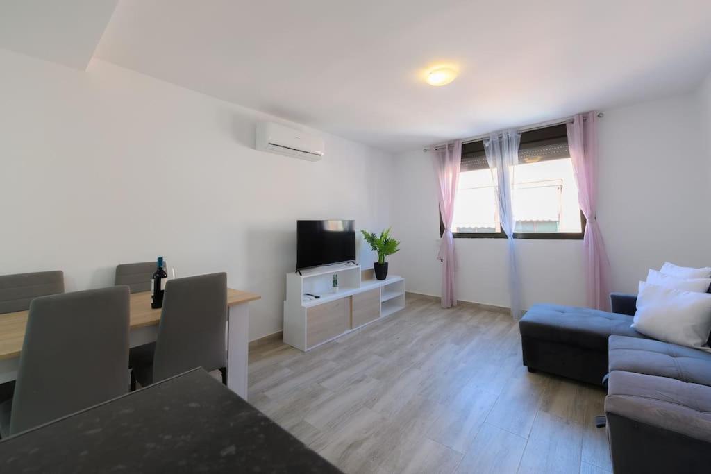 For You Rentals Acogedor apartamento TEMPORAL de un dormitorio en Chamartin MMA323B - 5