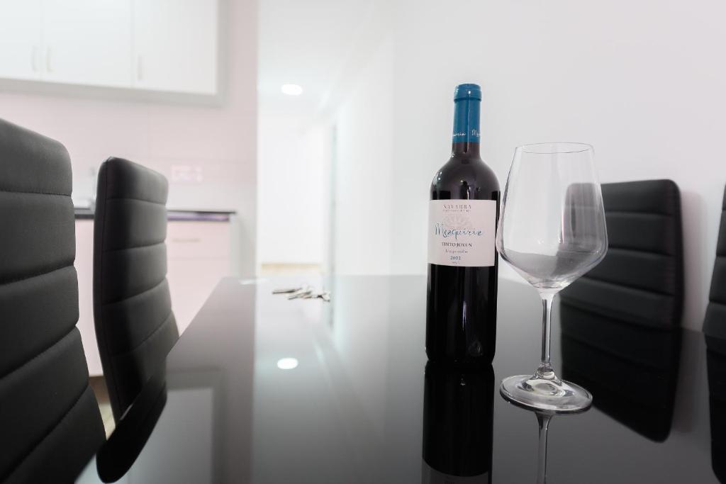 For You Rentals Acogedor apartamento TEMPORAL de un dormitorio en Chamartin MMA321B - 3