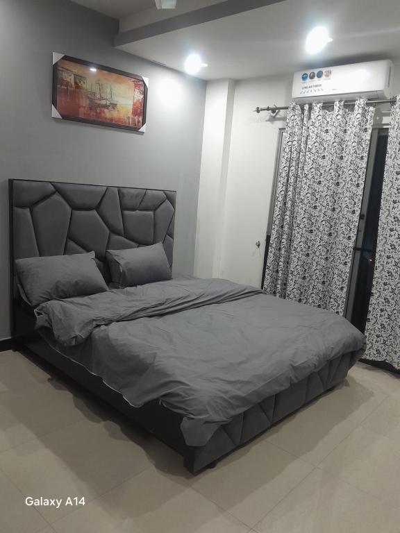 Bin chiragh, Rávalpindí