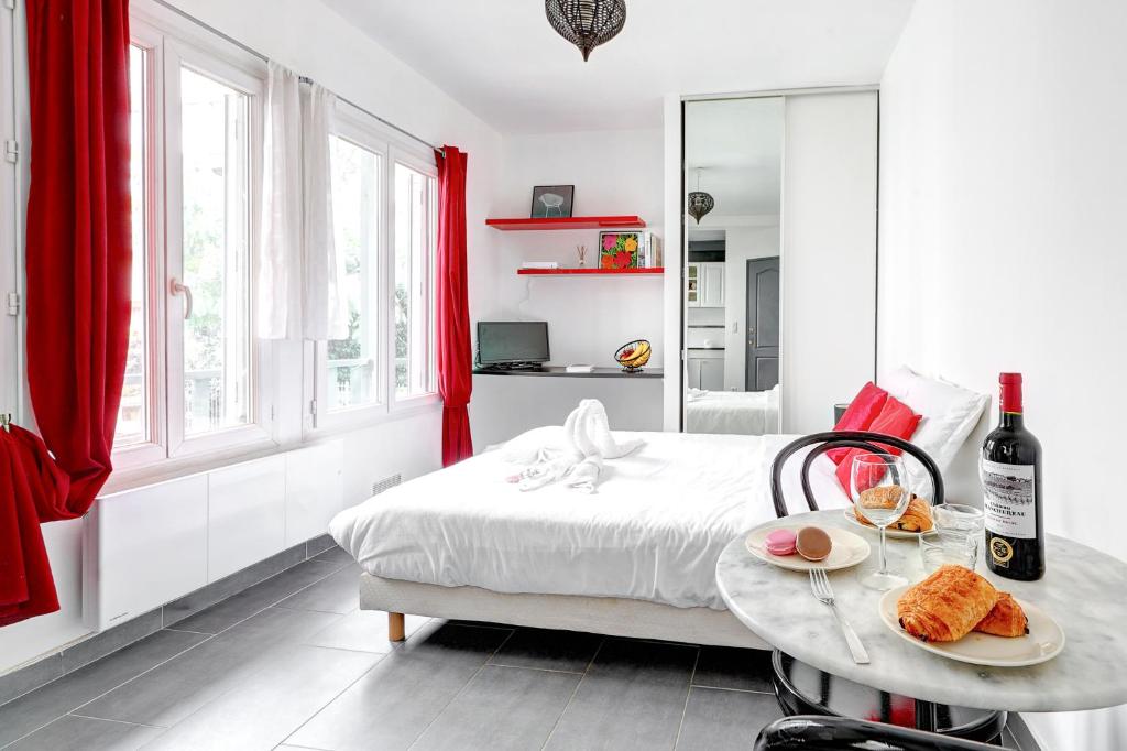 103 - Tour Eiffel - Cosy Studio Cocon pour 2 - 2