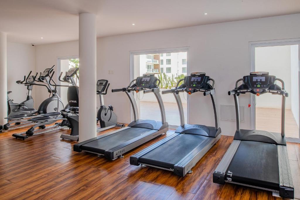 Brand New luxury 2 bedroom condo - 3