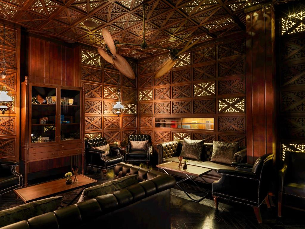 Bar/lounge