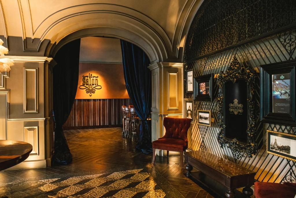 Restaurant, Hotel Muse Bangkok, Autograph Collection in Bangkok