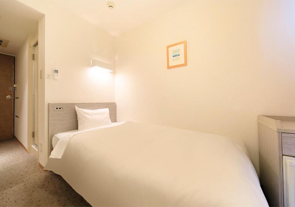 Single Room - Non-Smoking