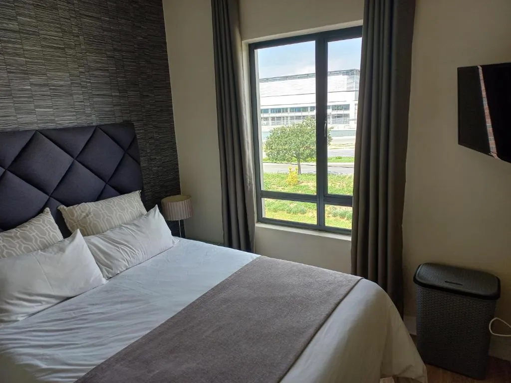 Stunning apartment in Sandton, Hotel in Johannesburg