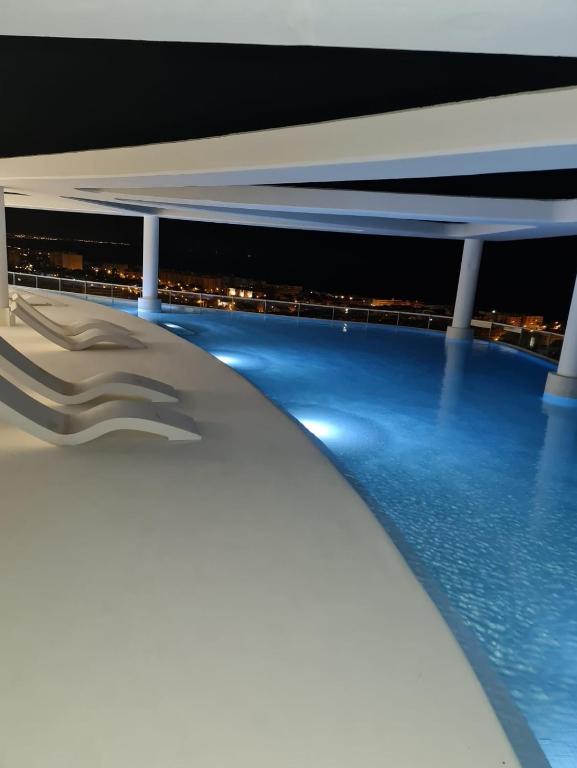 Luxury Apartment with 2 Bedrooms in Canet d'en Berenguer, Valencia - 4
