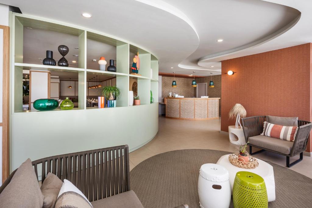 Hotel LIVVO Anamar Suites - 4