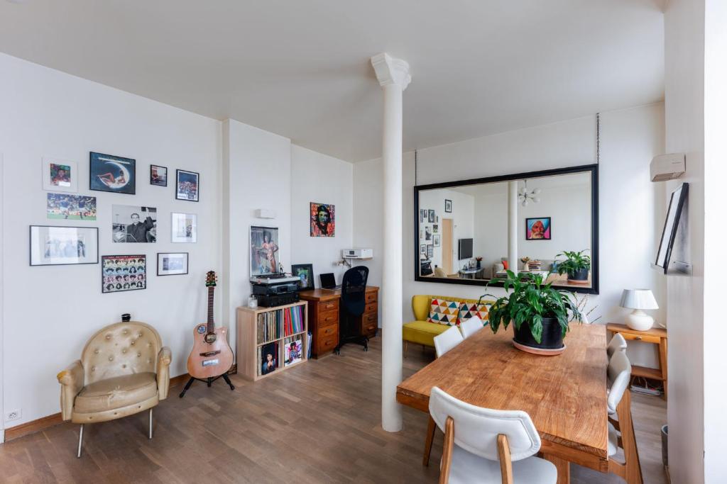 Grand appt 2 Ch proche Champs Elysees Montmartre - 3