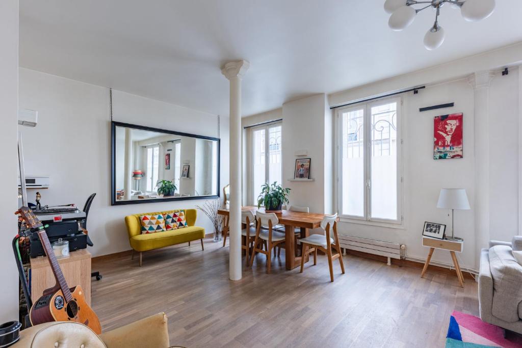 Grand appt 2 Ch proche Champs Elysees Montmartre - 5