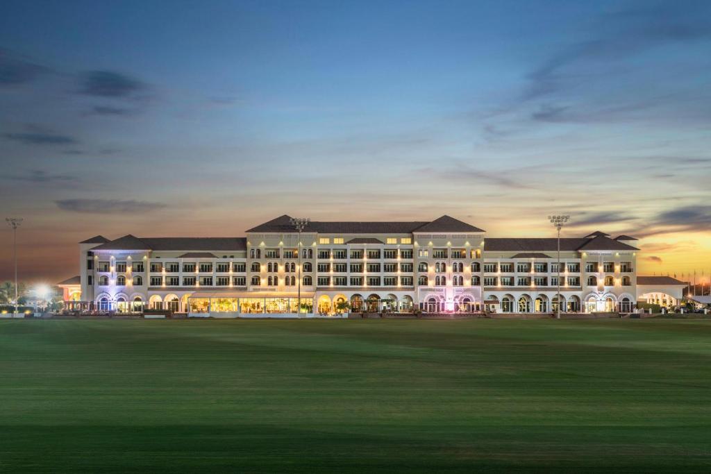 알 합투르 폴로 리조트 (Al Habtoor Polo Resort)