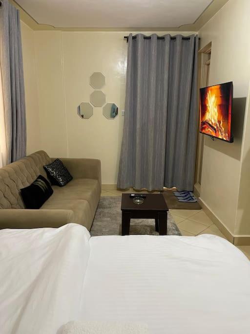 Spacious Studio in South B Nearby Mombasa Road, Nairobi