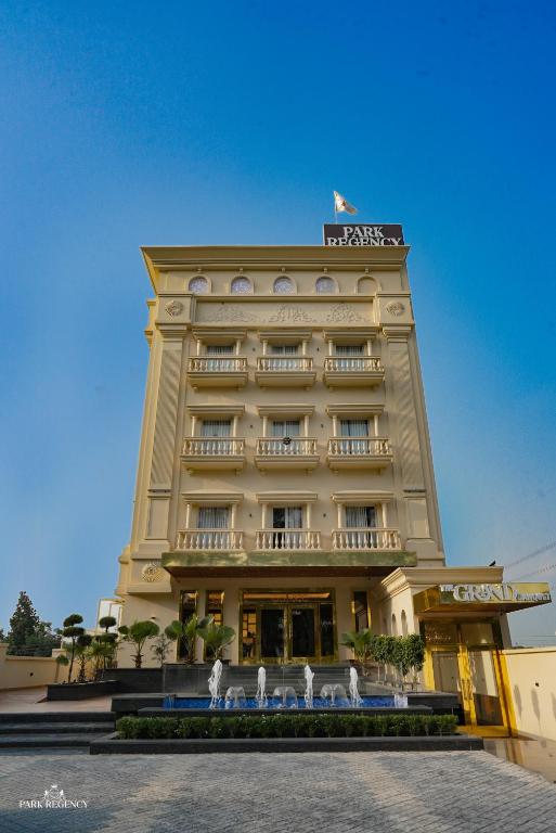 Park Regency