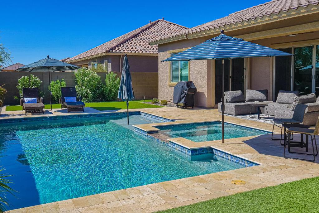 Serenity 195, Buckeye