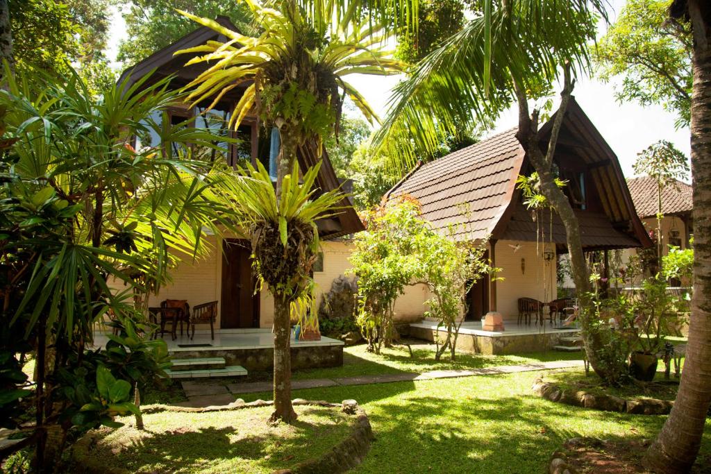Pondok Bambu Guest House