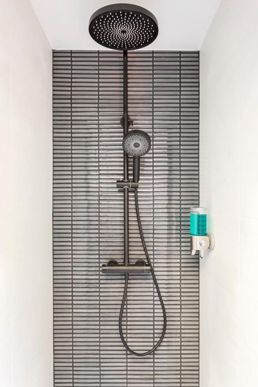 Relais Cocorico Artist Studio glass roof with AC - 4