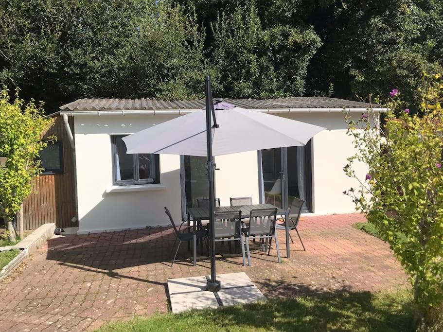 Jolie Maisonnette avec terrasse - 2