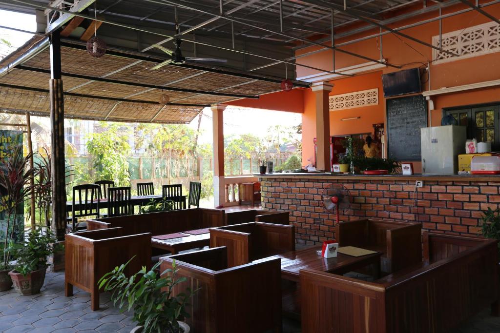 Bar/lounge, Eco-Home in Siem Reap