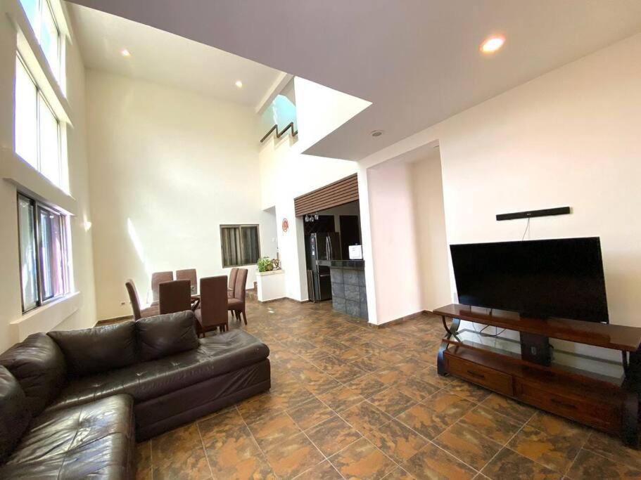 Casa Escondida - 5
