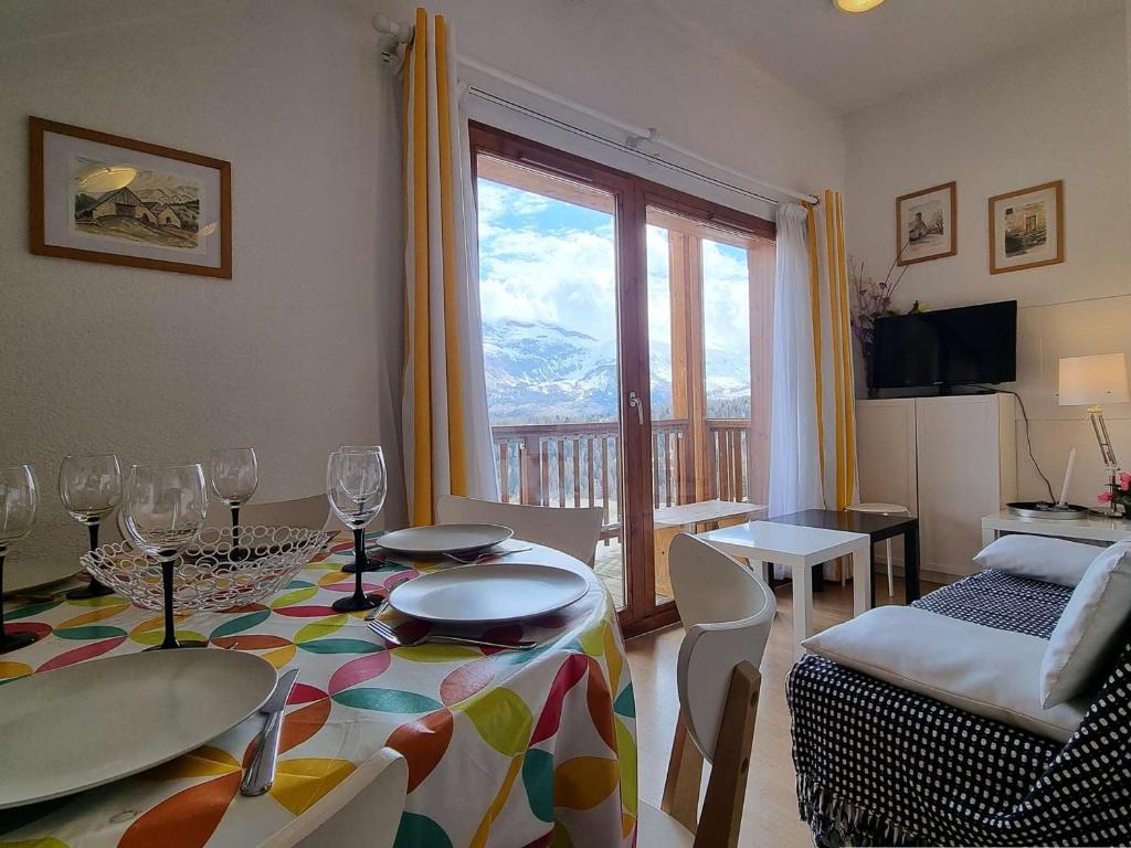 Appartement 4 pers à 250m des pistes avec Parking et Balcon - 2
