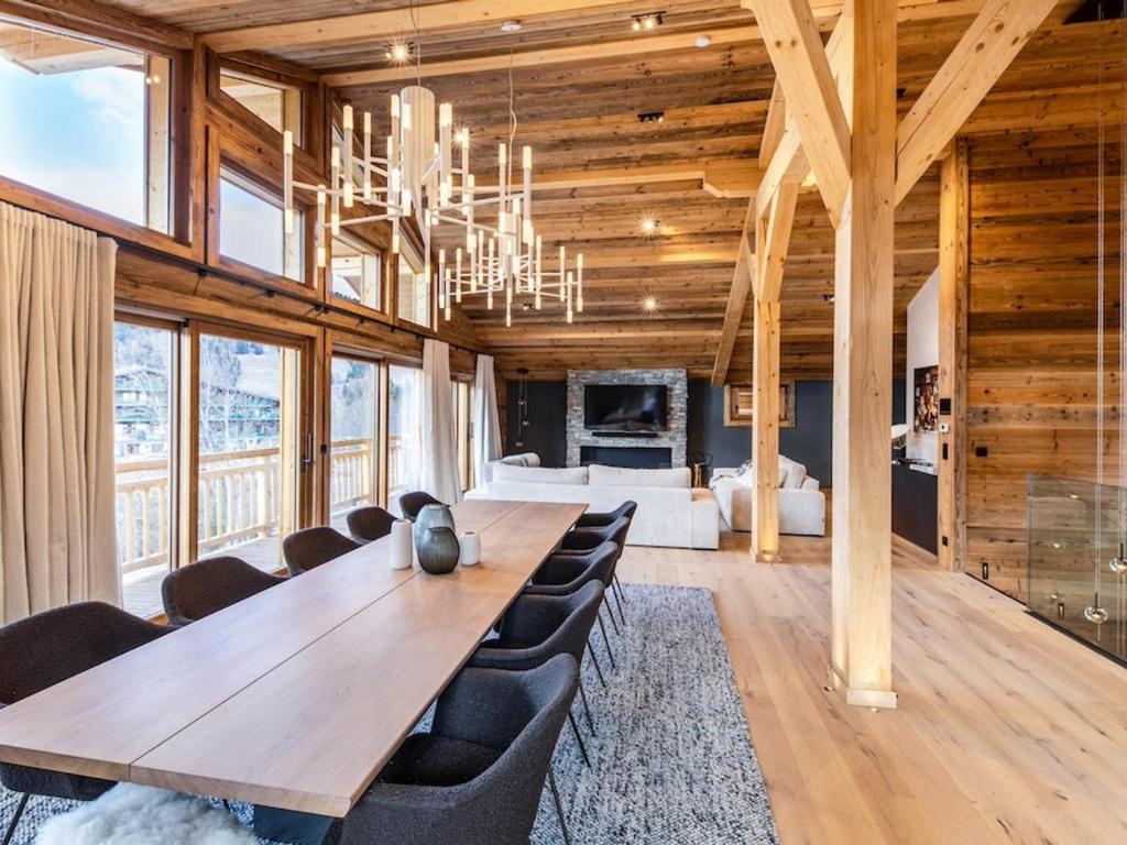 Chalet de luxe aux Gets avec jacuzzi, sauna, Wi-Fi, parking - FR-1-671-272 - 3