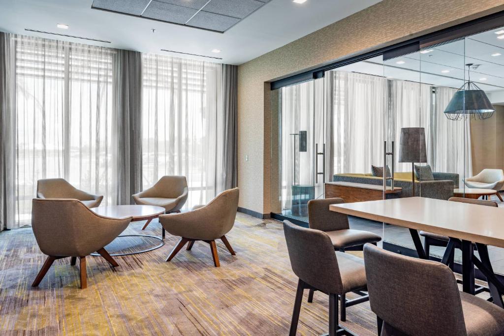 Courtyard by Marriott Port St. Lucie Tradition 館内設備