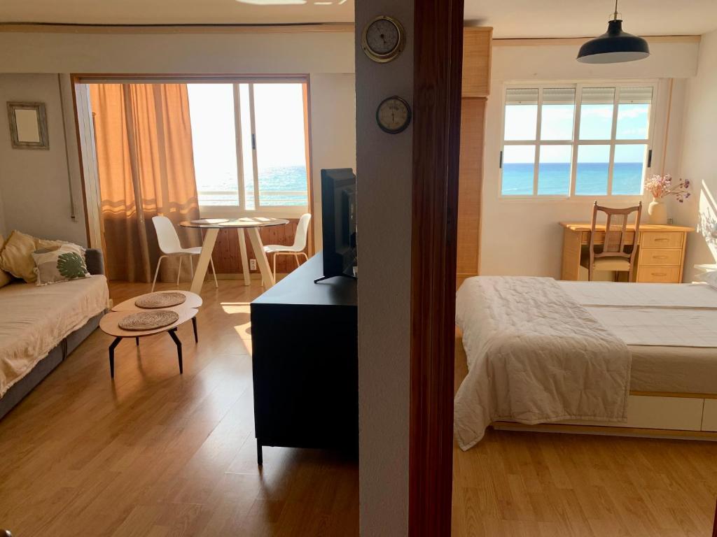 Sea view apartment - 5
