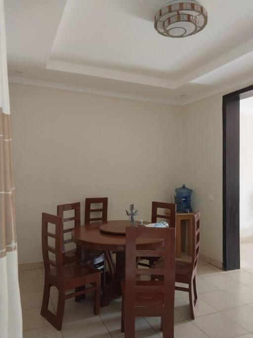 Essoka's Luxe Corner, Kigali