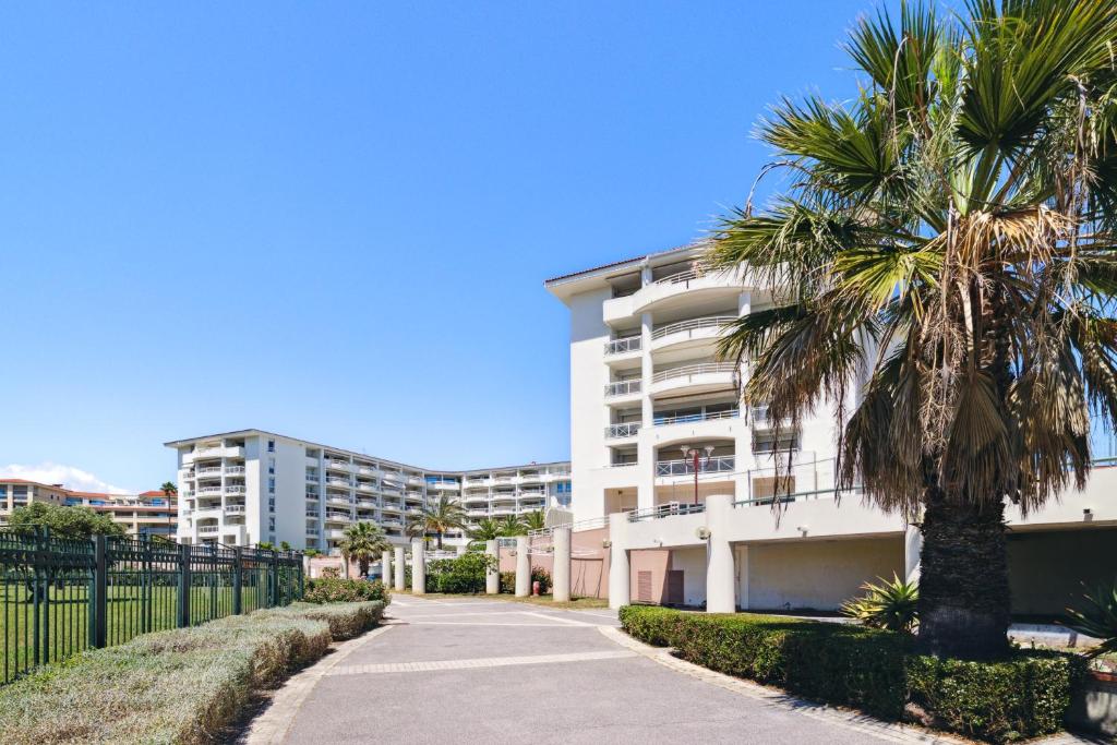 DUPLEX VILLA LES PINS 89m2 et terrasse 30m2 - 4