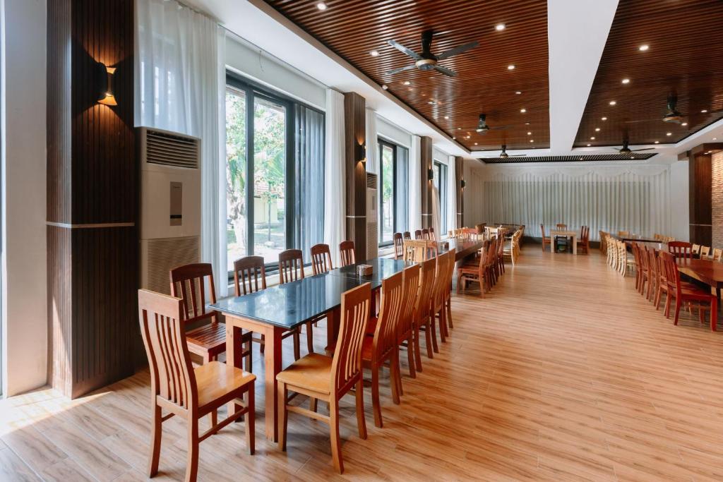 Ha Tien Xua Hotel & Resort