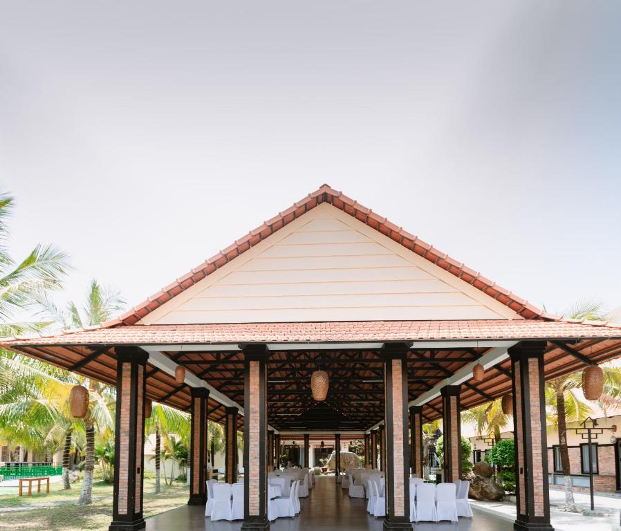 Ha Tien Xua Hotel & Resort