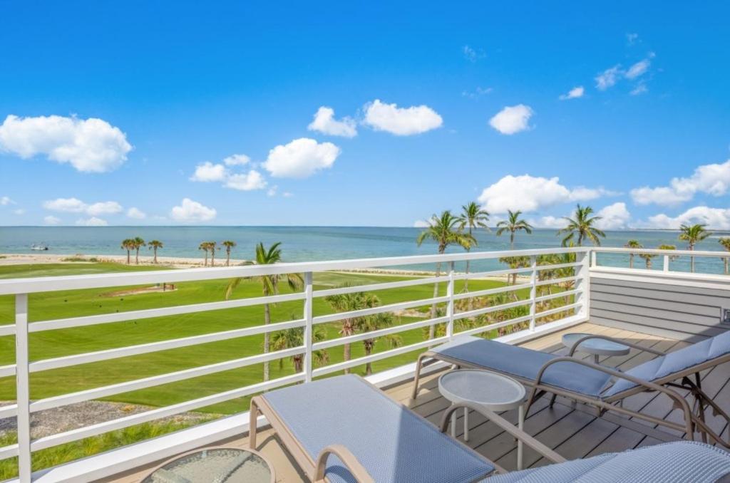 1640 Lands End condo, Captiva