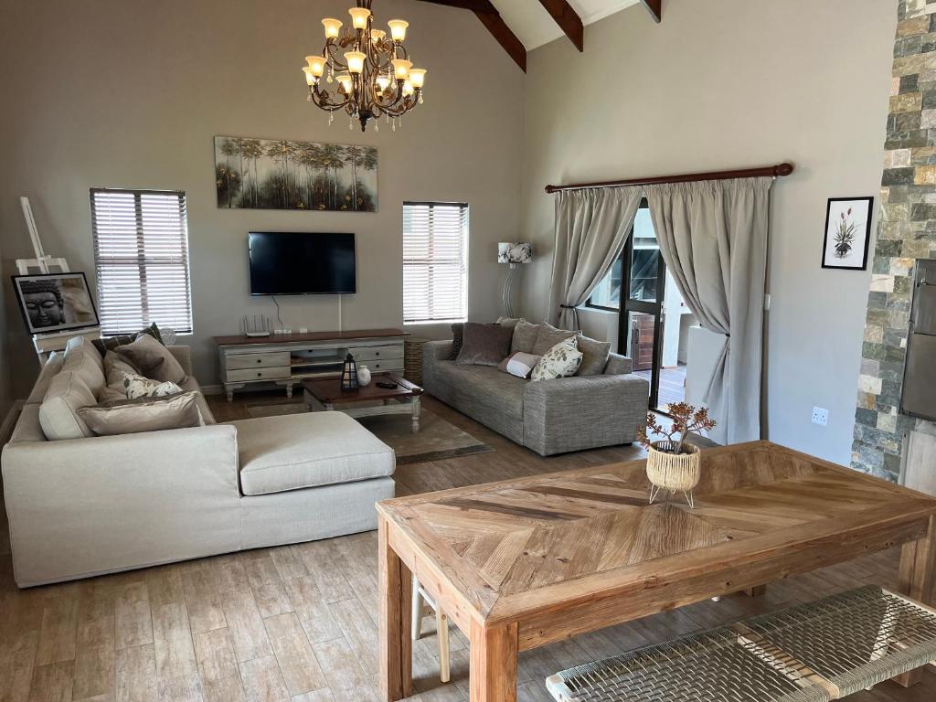 73-on-Trafford in Kingswood Golf Estate, Heatherlands