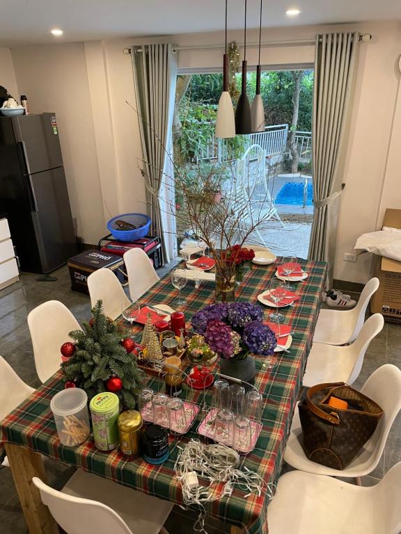 Villa La Senlis, biet thu kieu Phap